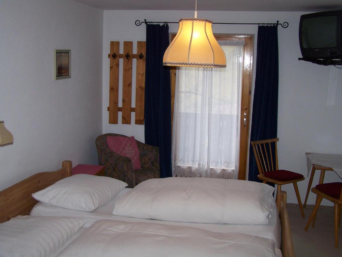 Pension Holzknechthof Am See Neustift im Stubaital Exterior foto