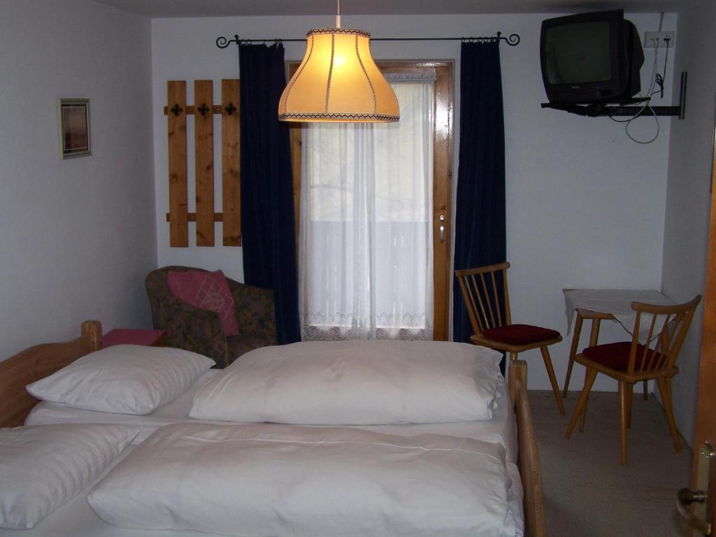 Pension Holzknechthof Am See Neustift im Stubaital Habitación foto