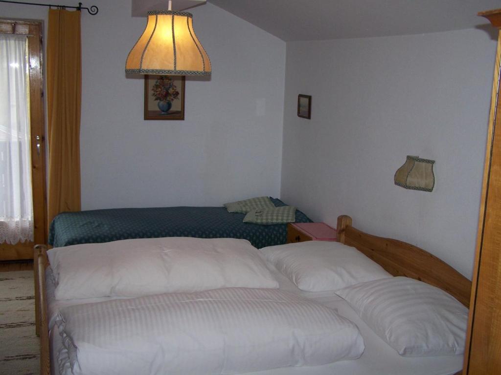 Pension Holzknechthof Am See Neustift im Stubaital Habitación foto